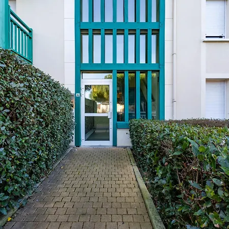 Daire Les Goelands-30 By Interhome *